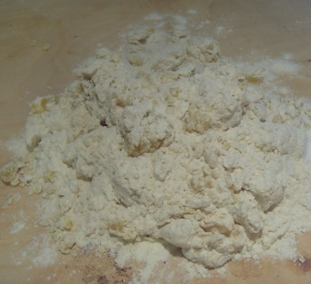 Chiacchere mixing dough